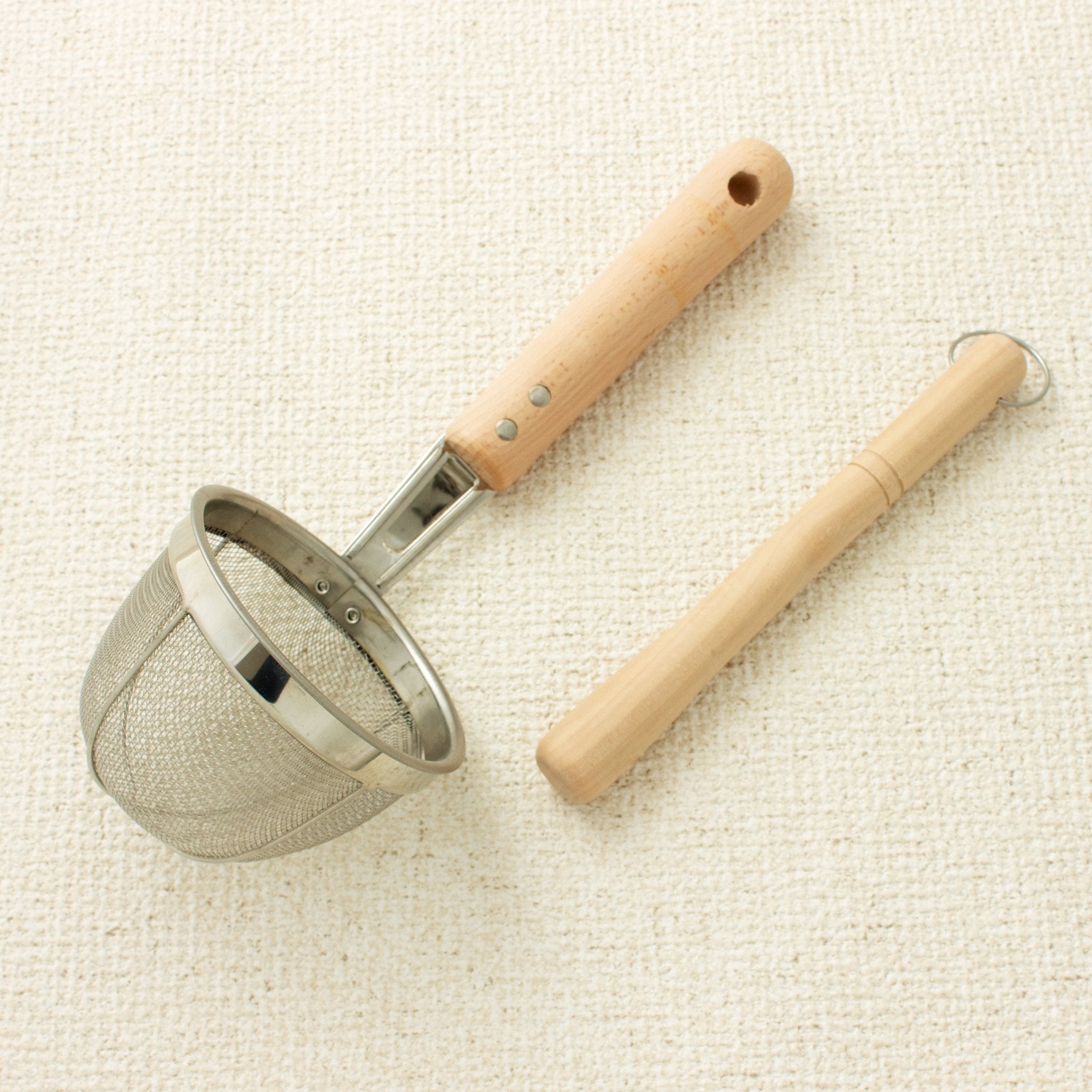 5 Must-Buy Japanese kitchen utensils – Master cooking!