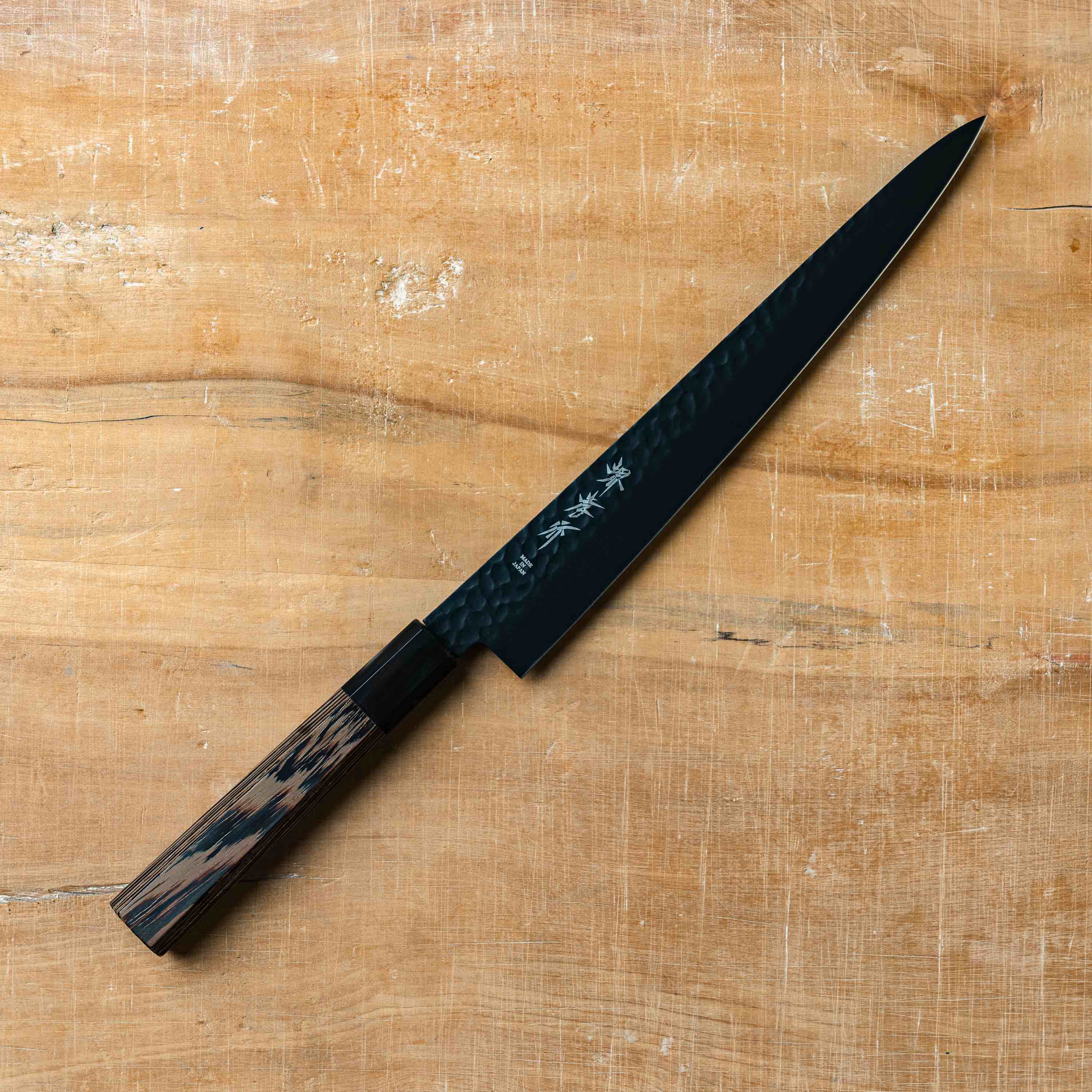 Takayuki Sakai WIND AND SEA 黒影 kurokage Sakai Takayuki KUROKAGE VG-10 Hammered Kengata Santoku 160