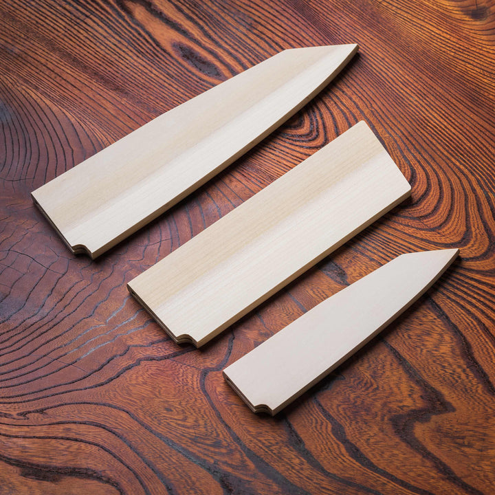 A Guide to Buying The Best Knife Sheath for Your Kitchen Knives