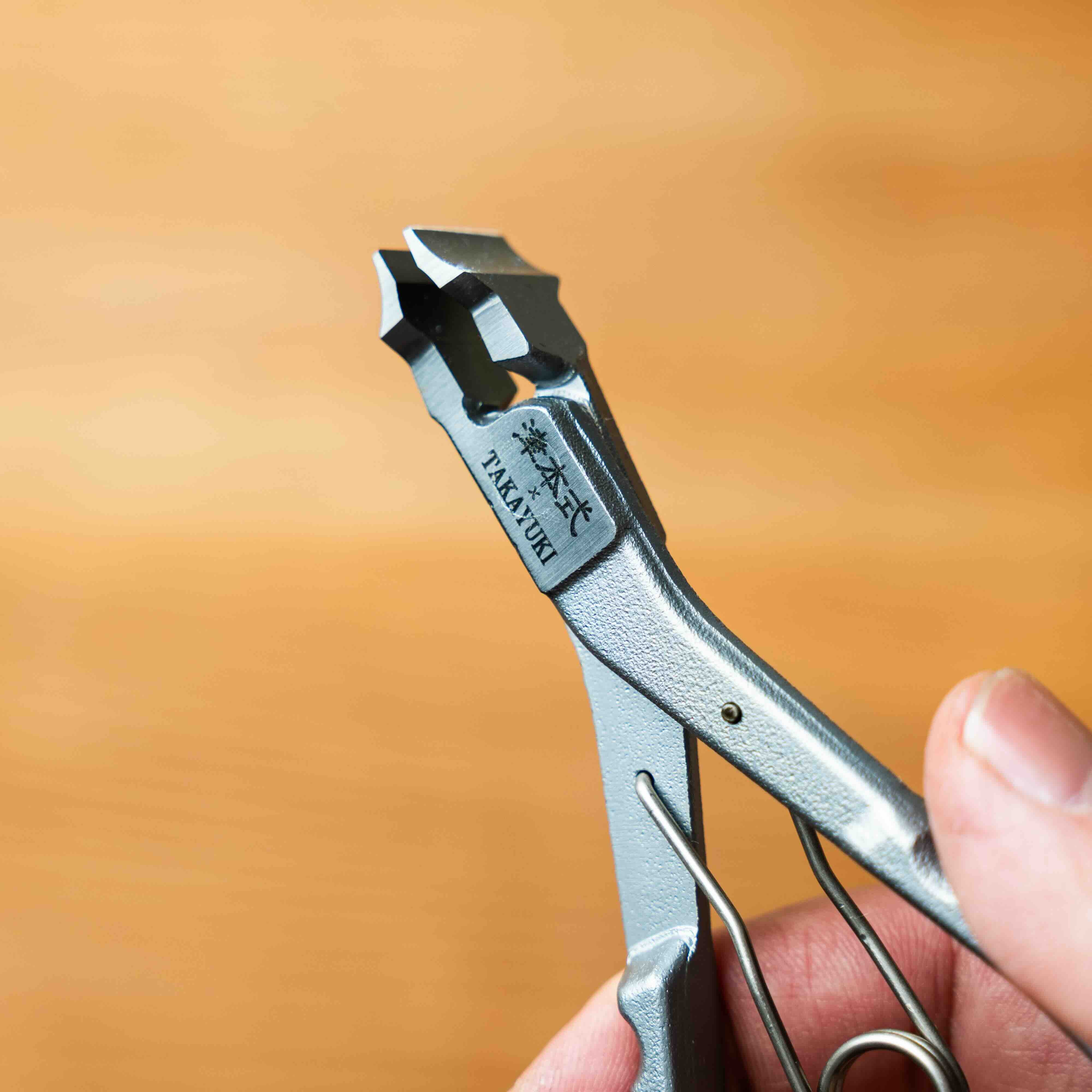 Fish Bone Pliers | Chubo Knives