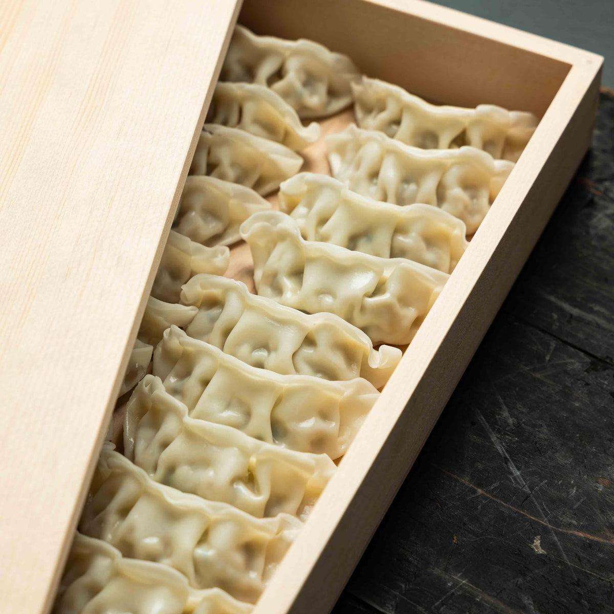 Shalki Box Traditional Wooden Shiraki Box | Chubo Knives