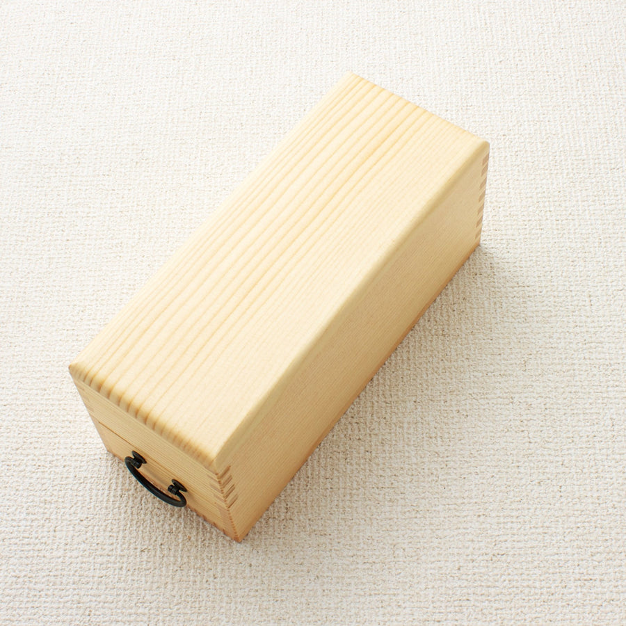 Katsuobushi Bonito Shaver 24 x 10cm x 11cm (9.5